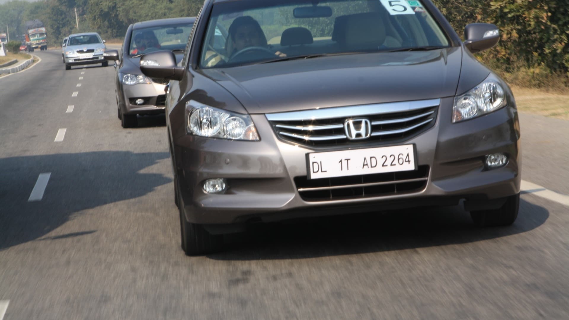 Honda-Accord-2013-2-4-AT-Exterior