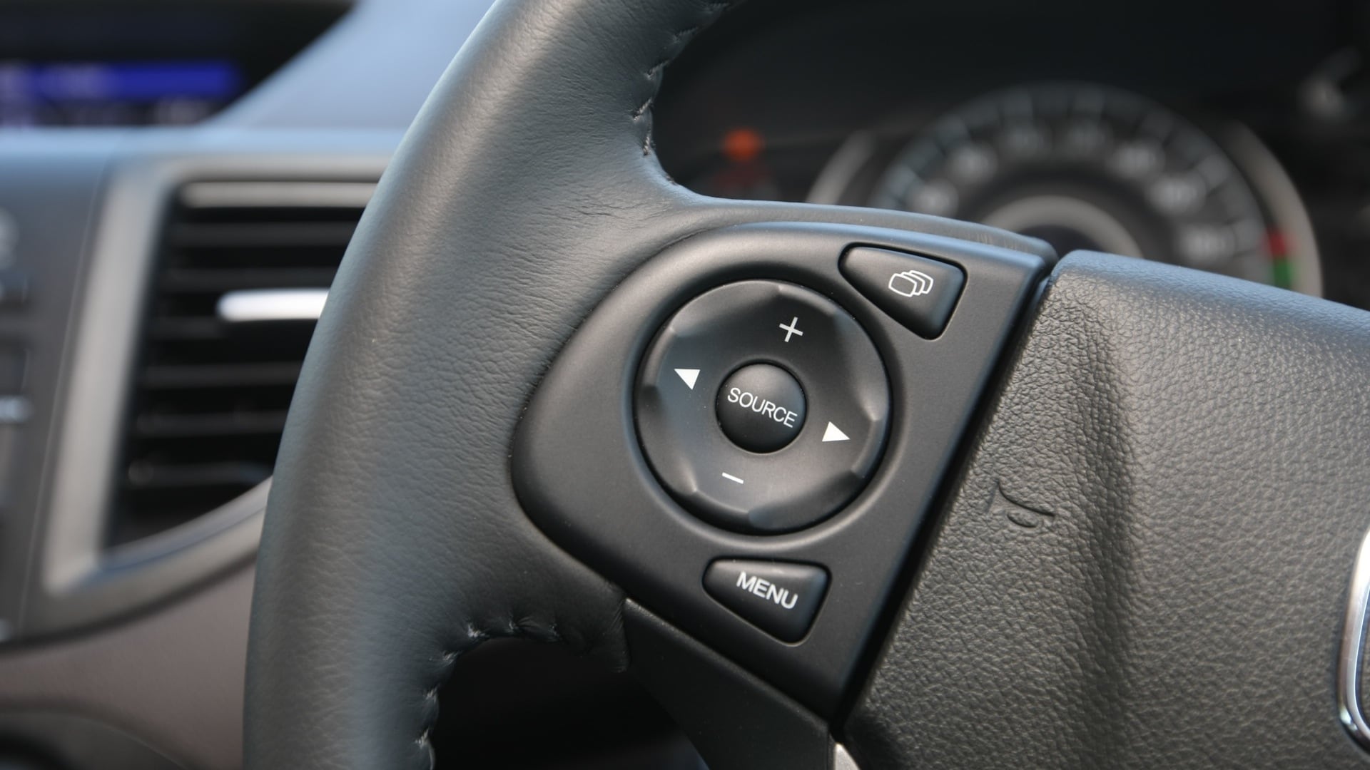 Honda-CRV-2013-CR-V-2-0-Interior