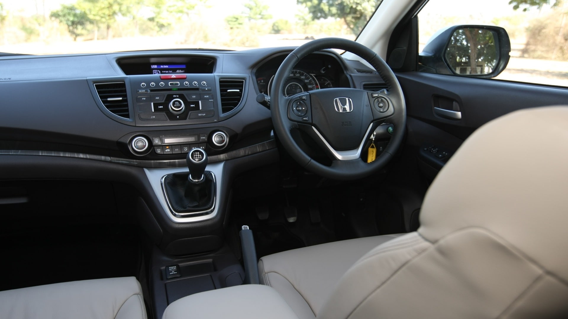 Honda-CRV-2013-CR-V-2-0-Interior