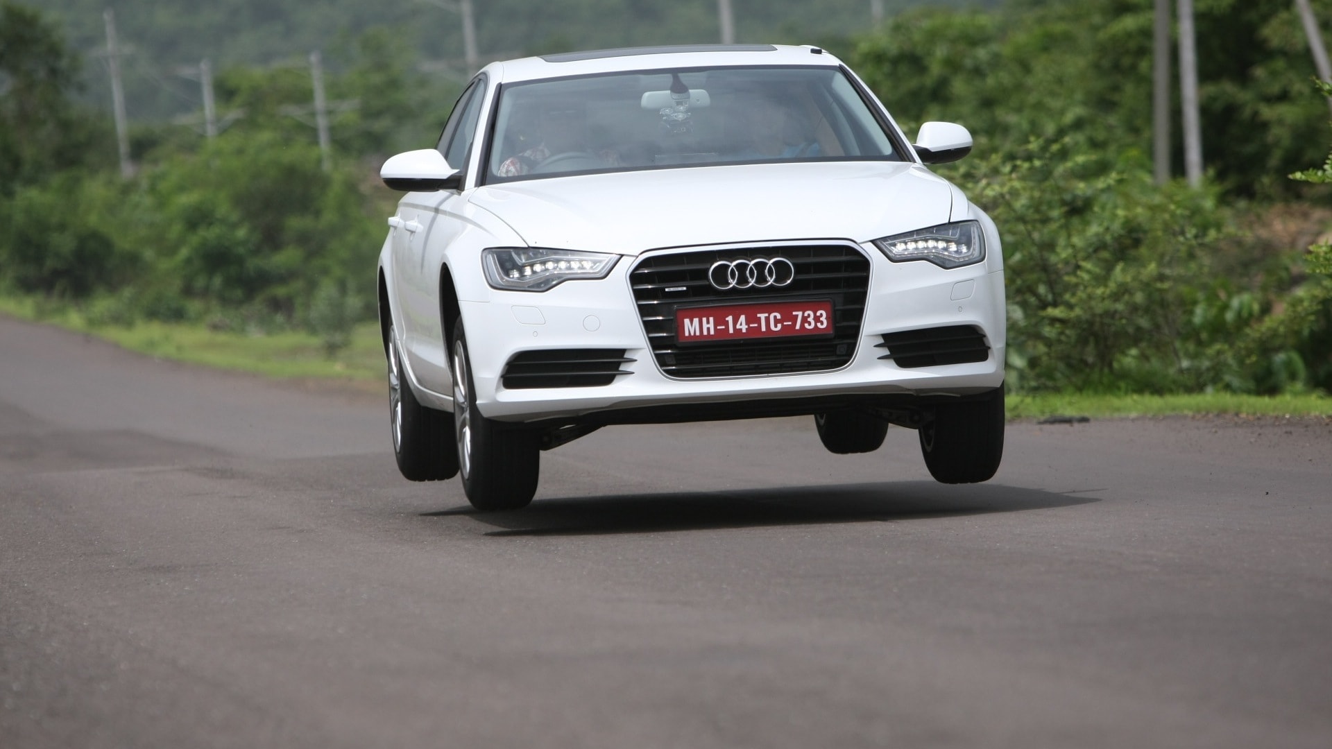 Audi-A6-2013-3-0-TDI-Quattro-Exterior