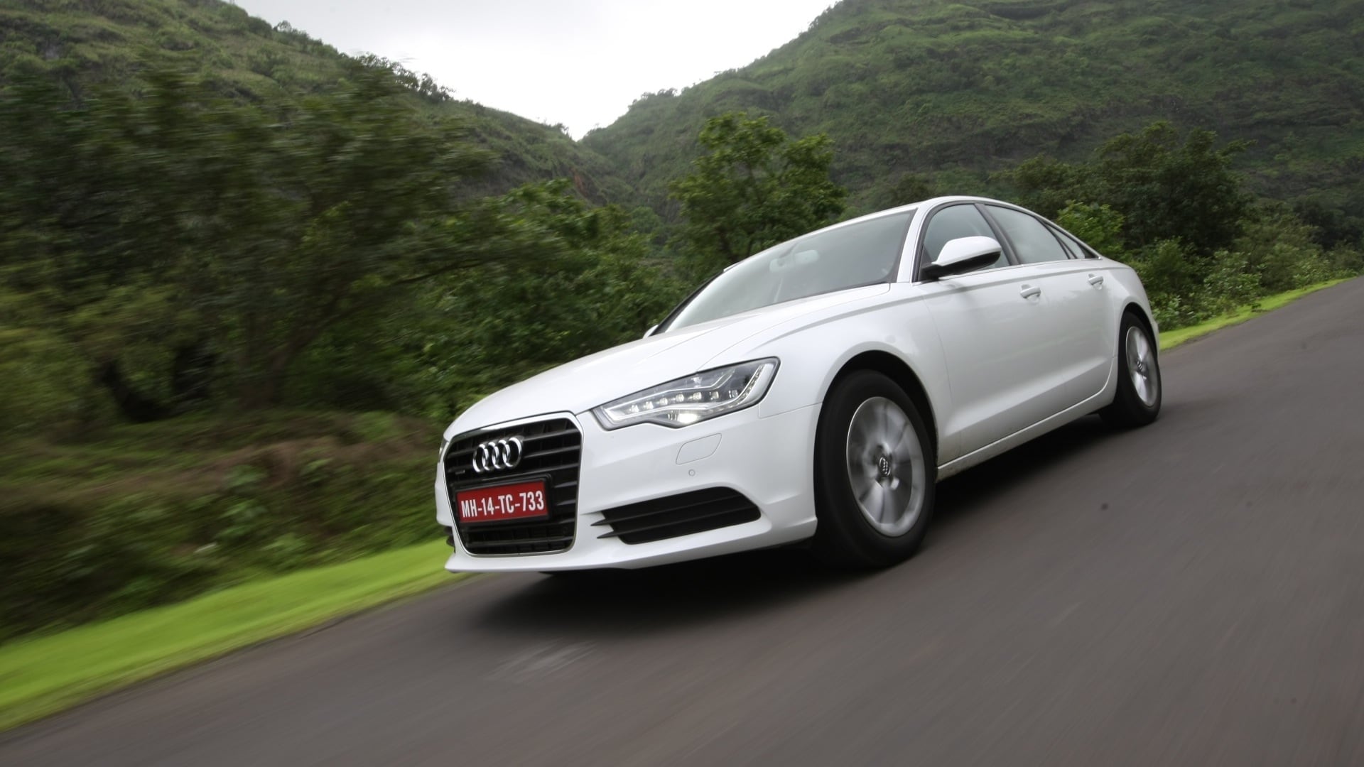 Audi-A6-2013-3-0-TDI-Quattro-Exterior