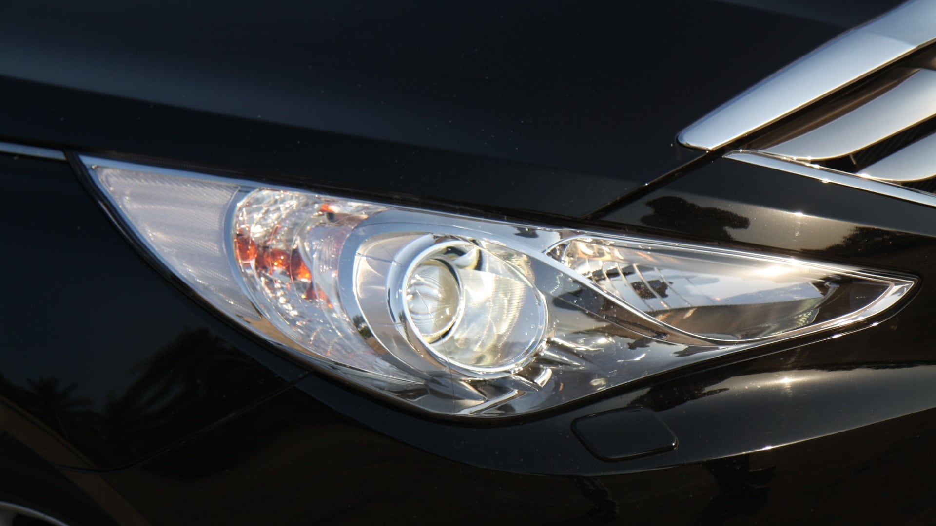 Hyundai-Sonata-2013-2-4-GDI-MT-Exterior