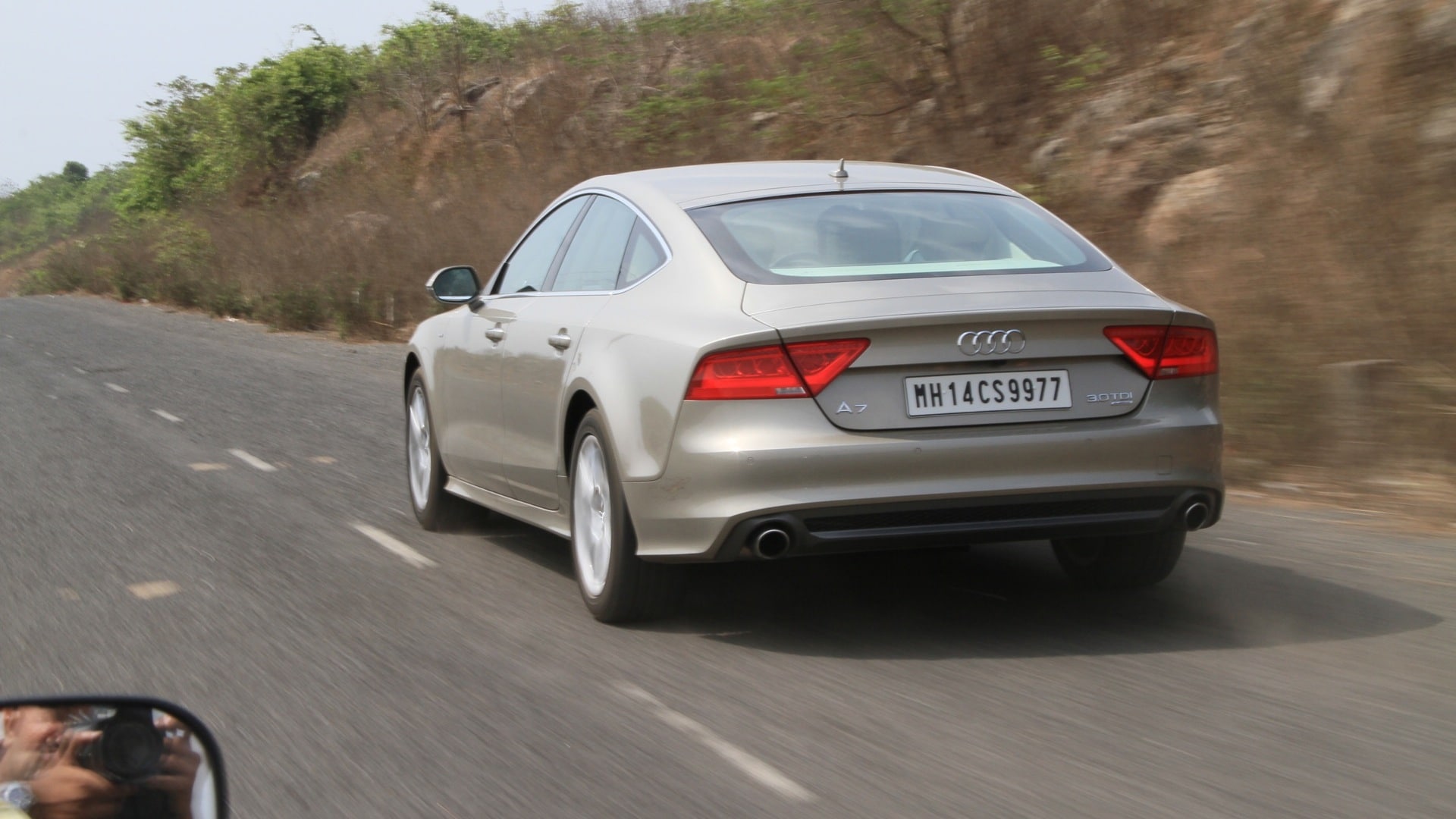 Audi-A7-Sportback-2012-3-0-TDI-Quattro-Exterior