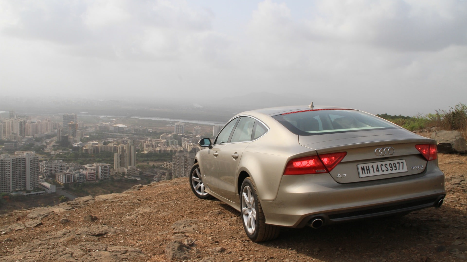 Audi-A7-Sportback-2012-3-0-TDI-Quattro-Exterior