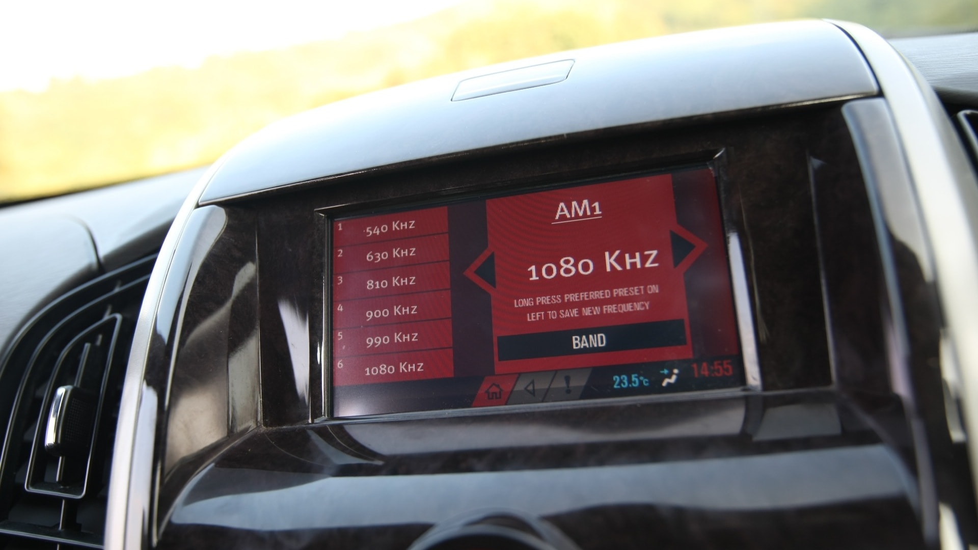 Mahindra-Xuv500-2013-W6-Interior