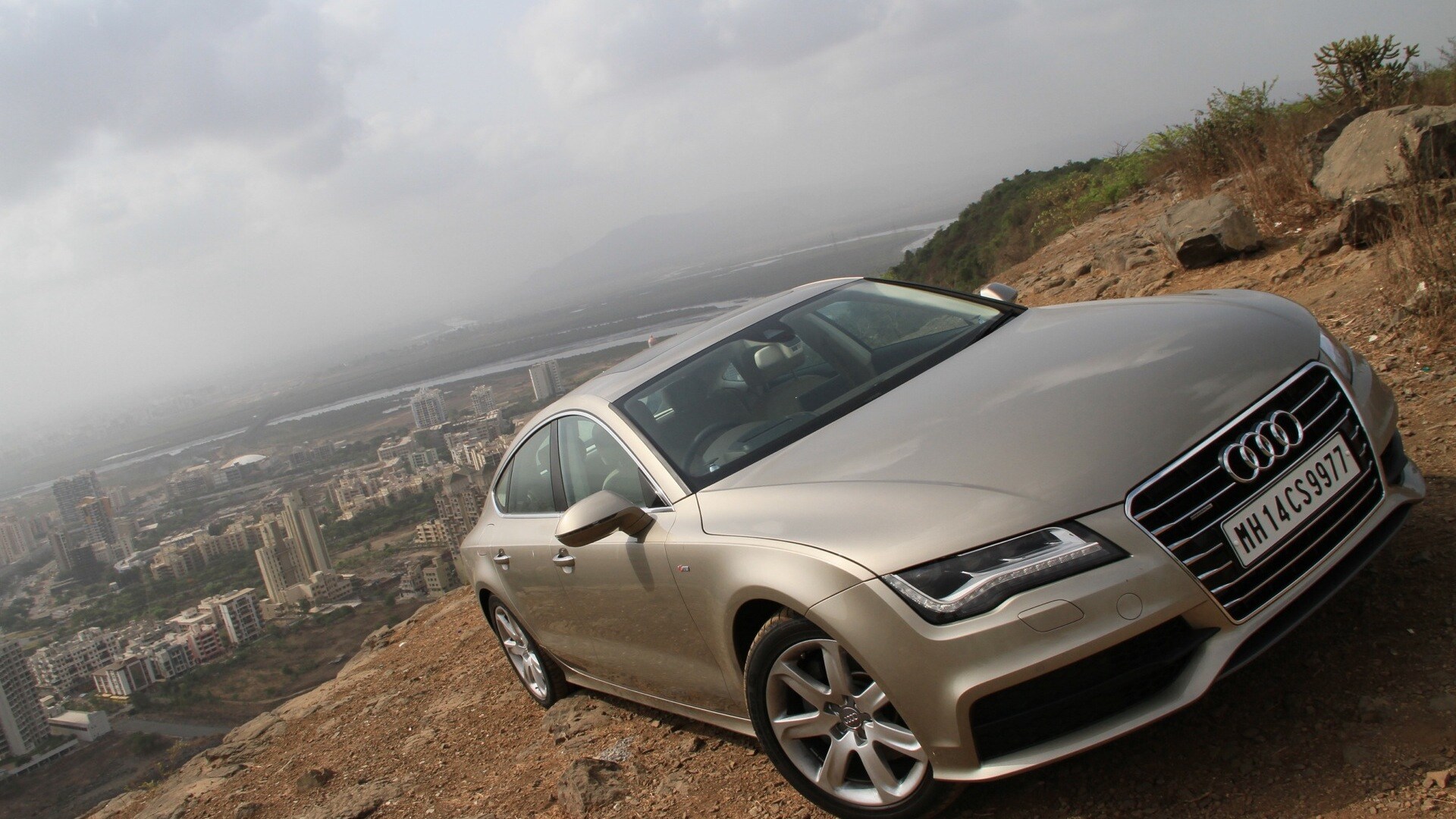 Audi-A7-Sportback-2012-3-0-TDI-Quattro-Exterior