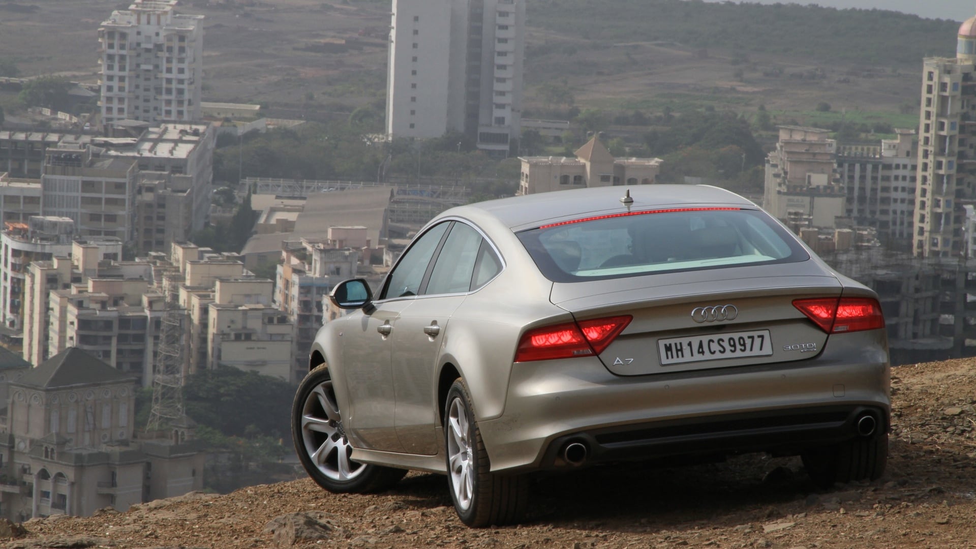 Audi-A7-Sportback-2012-3-0-TDI-Quattro-Exterior