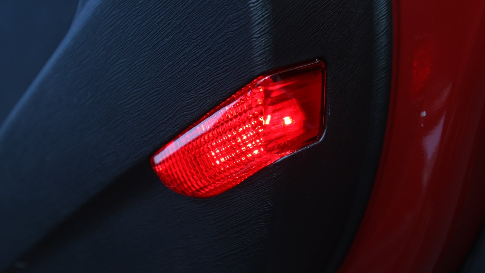 Mahindra-Xuv500-2013-W6-Interior