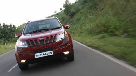 Mahindra XUV500 2015 W6