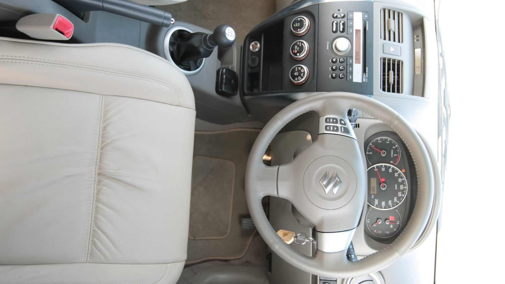 maruti-suzuki-sx4-2013-ZDi-interior