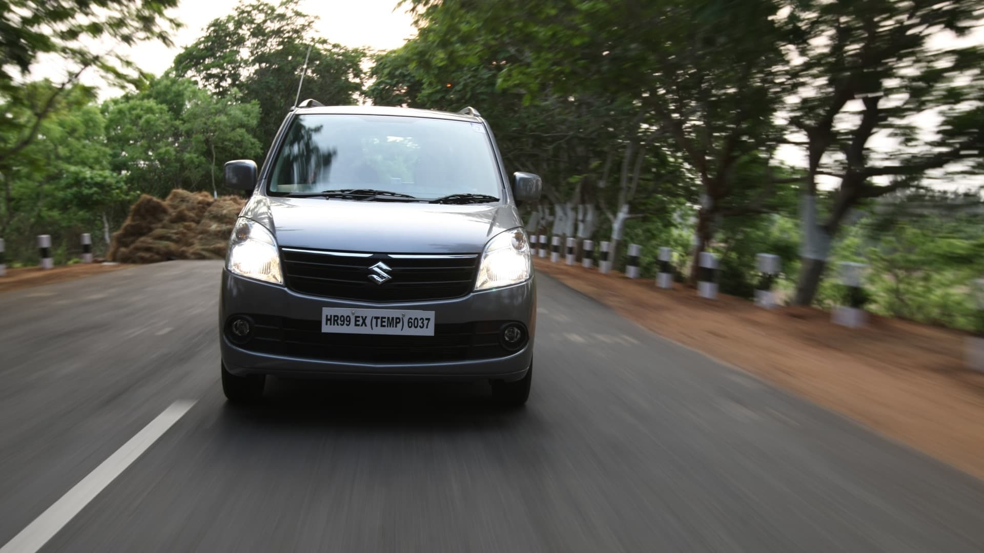 maruti-suzuki-wagon-r-2013-LX-exterior