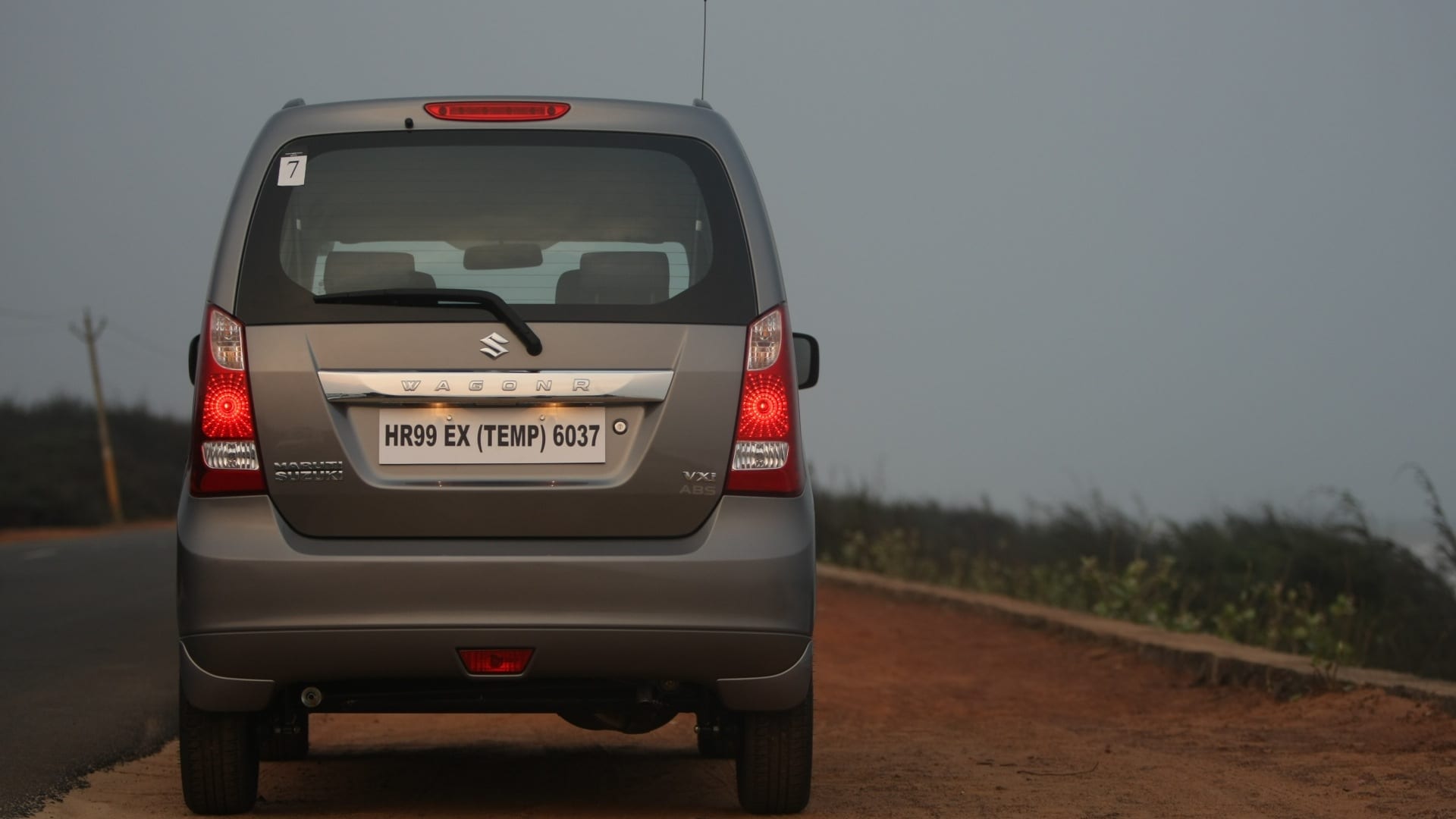 maruti-suzuki-wagon-r-2013-LX-exterior