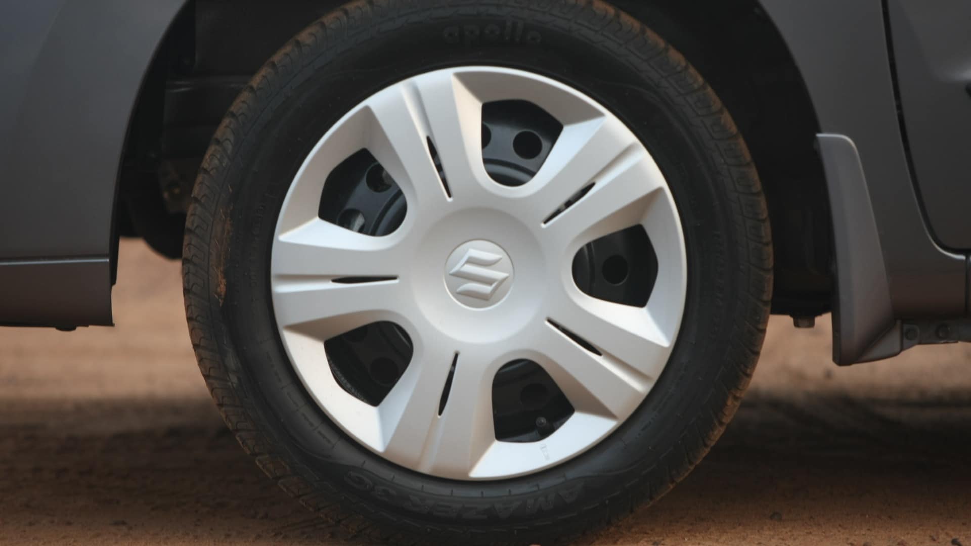 maruti-suzuki-wagon-r-2013-LX-exterior