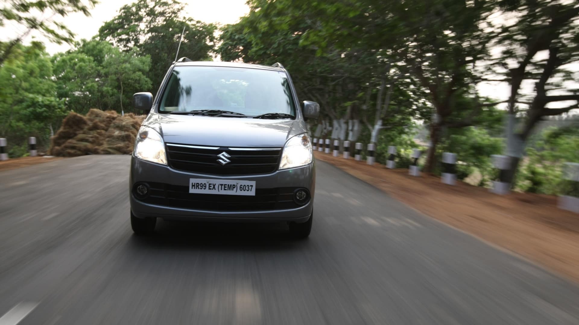 maruti-suzuki-wagon-r-2013-LX-exterior