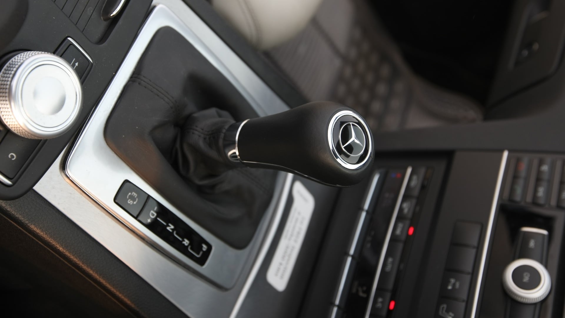 MercedesBenz-E-Class-2013-E350-Interior