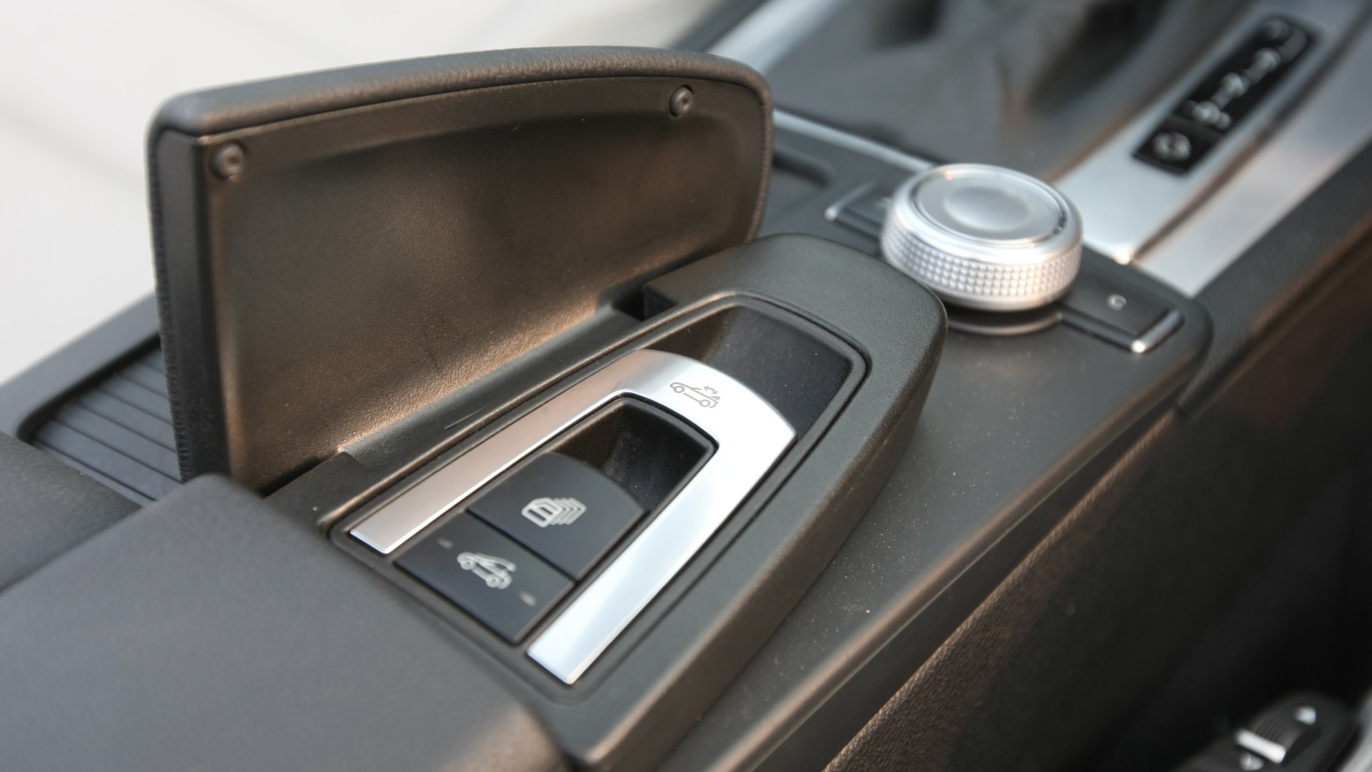 MercedesBenz-E-Class-2013-E350-Interior