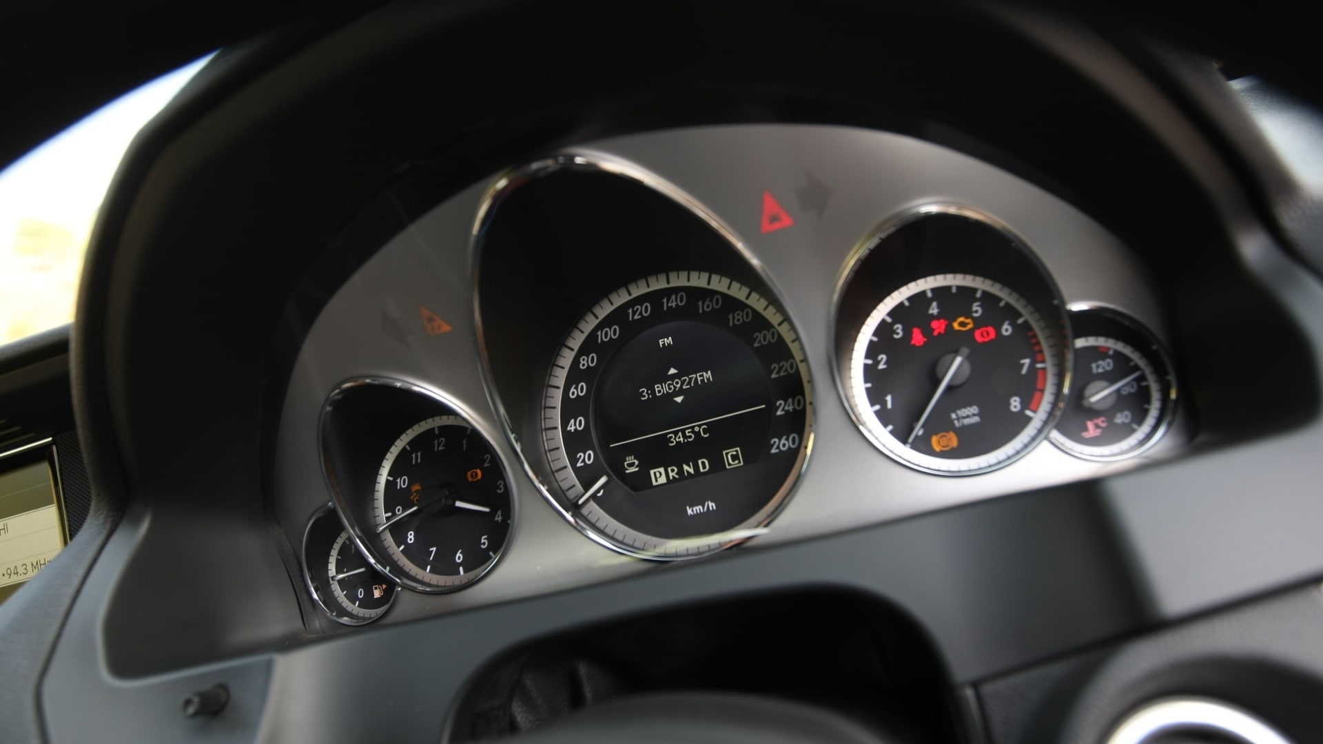 MercedesBenz-E-Class-2013-E-350-CDI-Interior