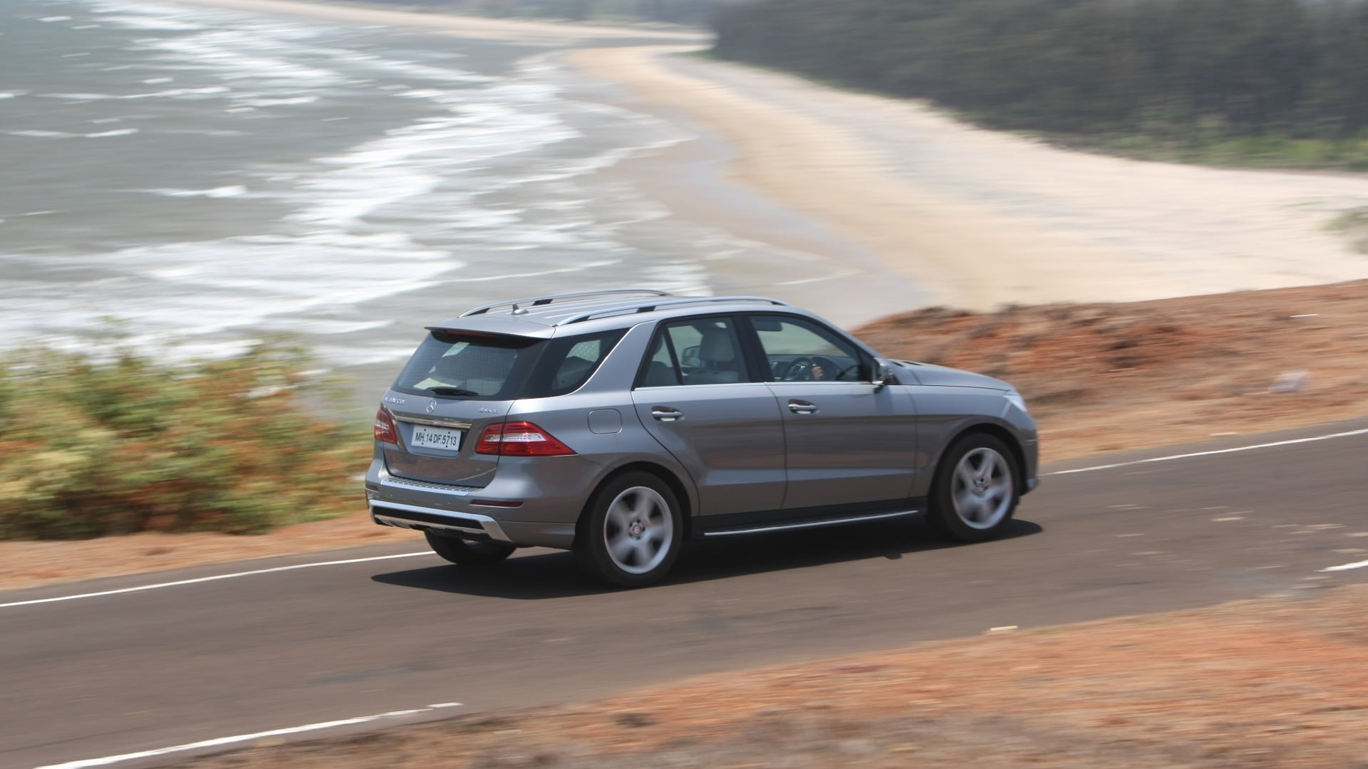 MercedesBenz-ML-class-2012-ML350-Compare