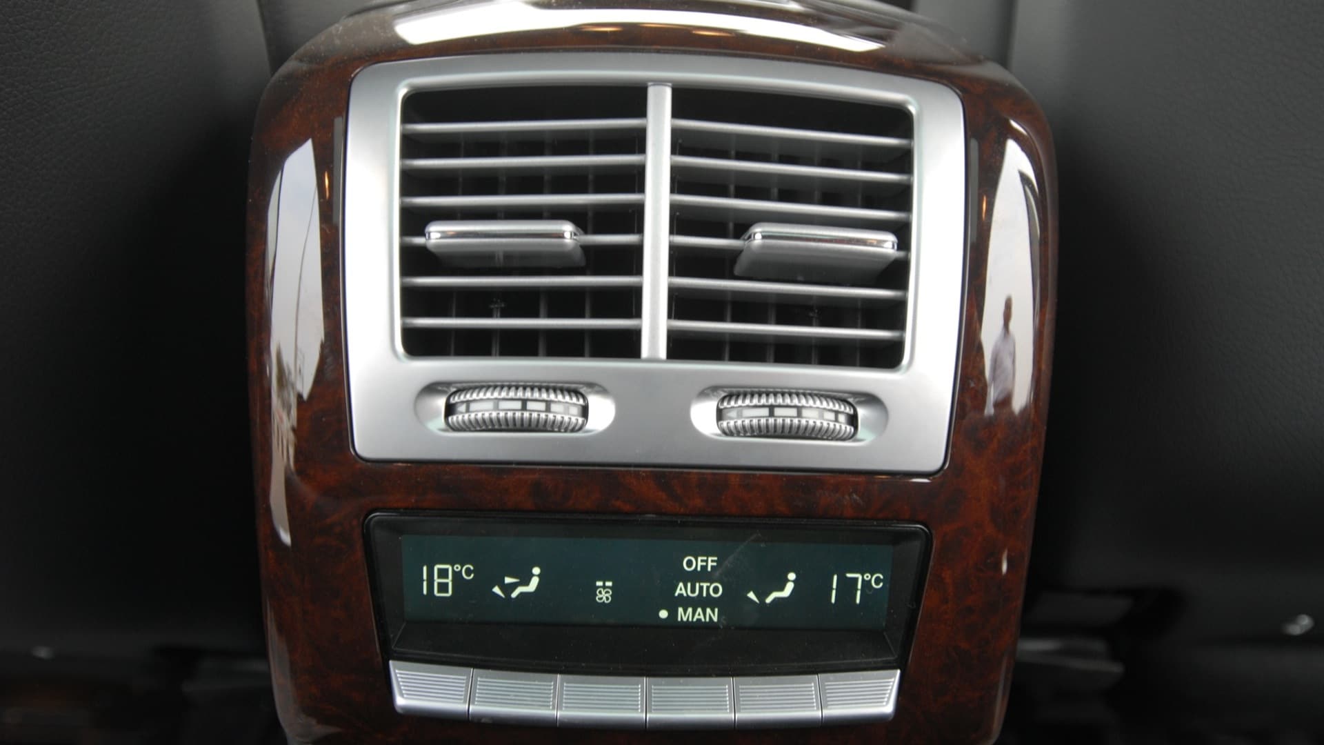 MercedesBenz-S-class-2013-S500-L-Interior