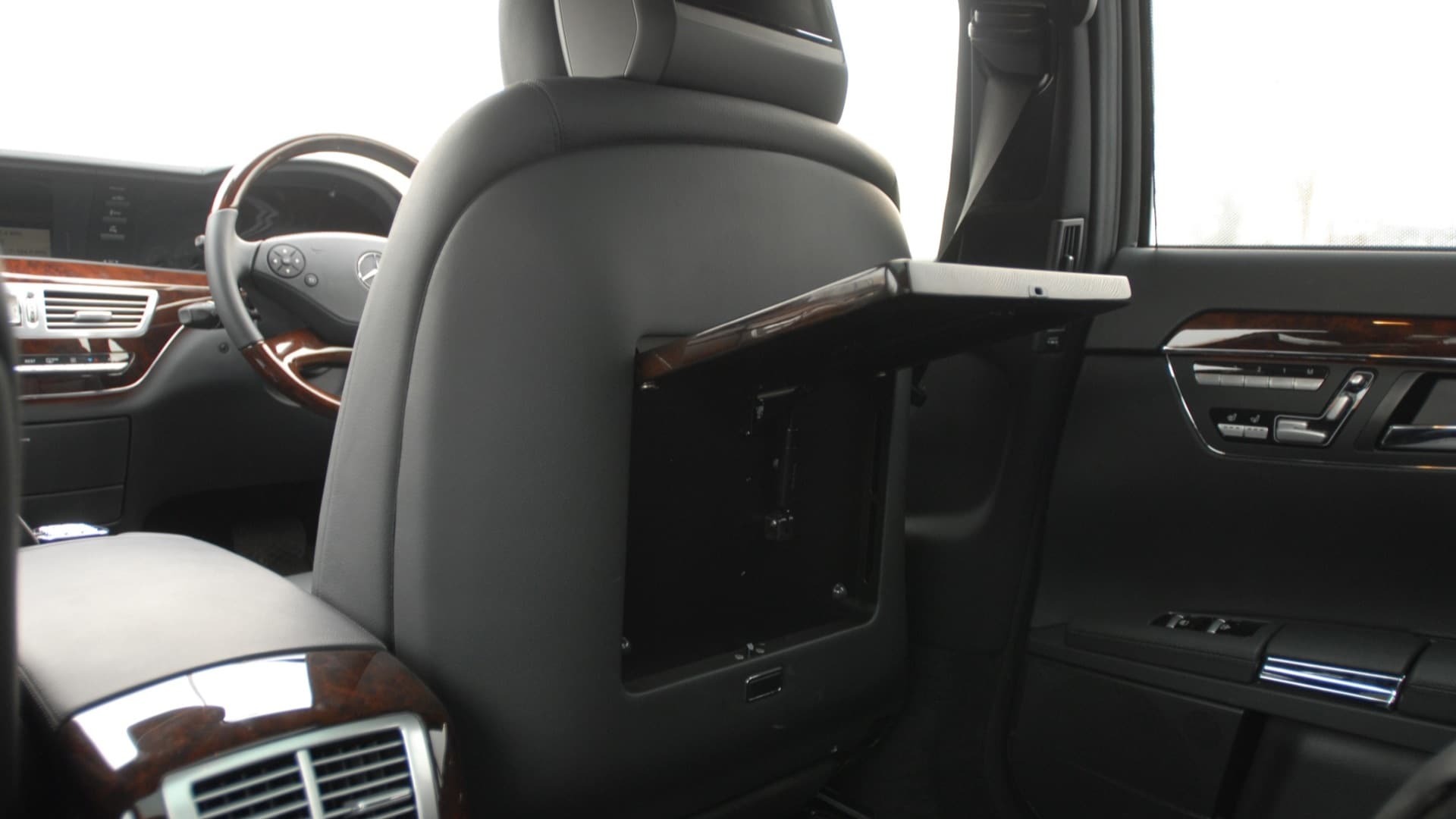 MercedesBenz-S-class-2013-S500-L-Interior