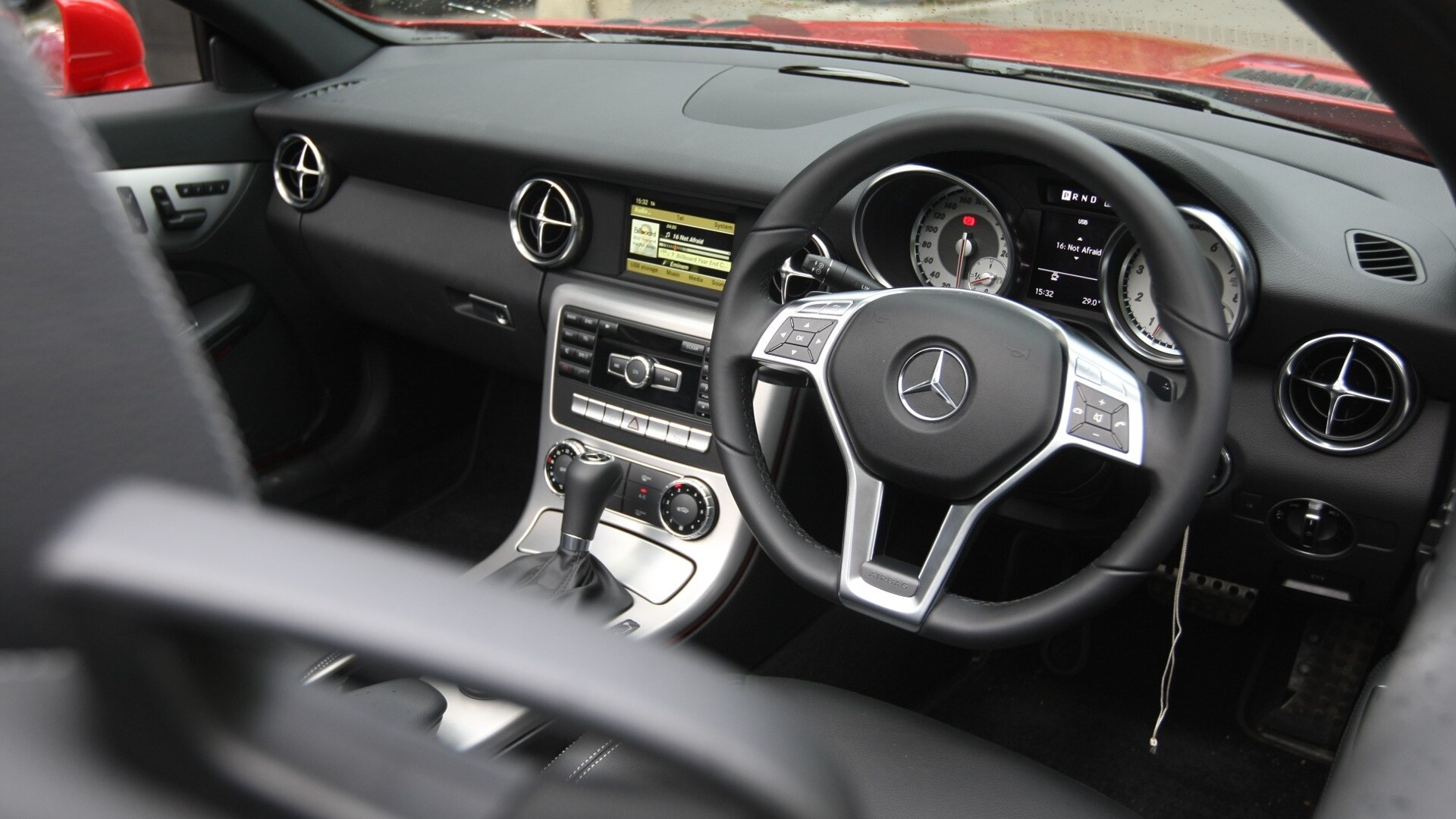MercedesBenz-SLK-2013-350-Compare
