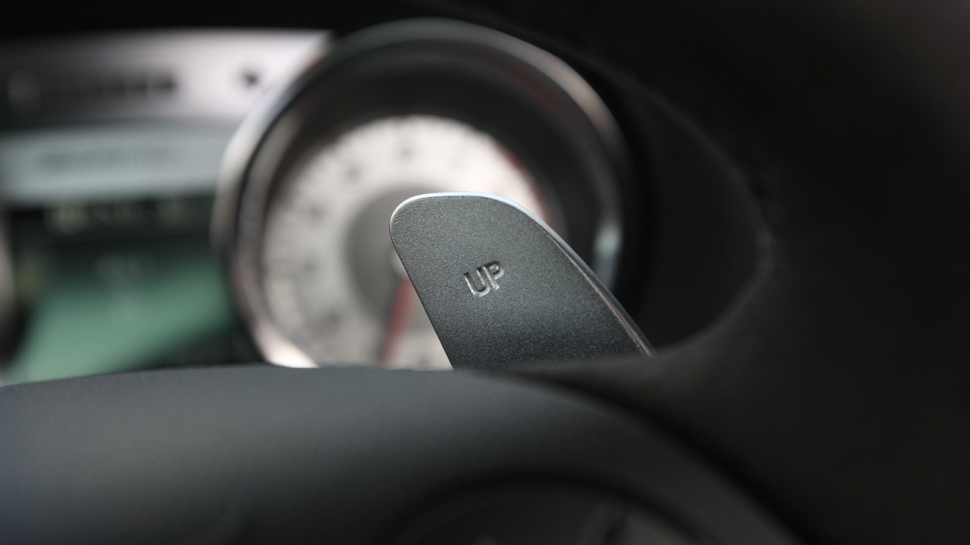 MercedesBenz-SLS-2013-AMG-Interior