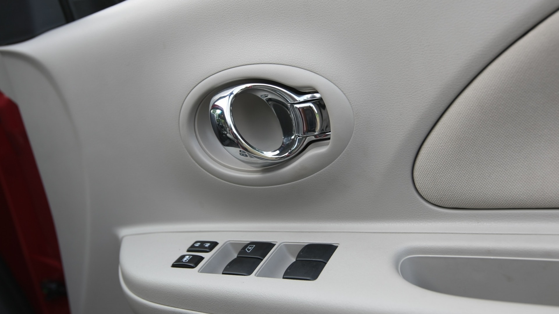 Nissan-Micra-2013-XE-Interior