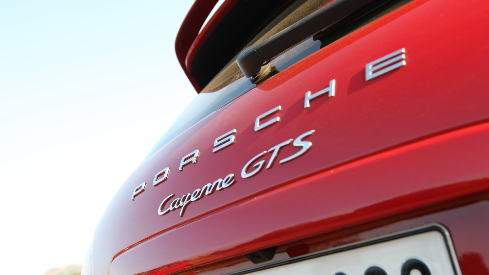 porsche-cayenne-2012-STD-exterior