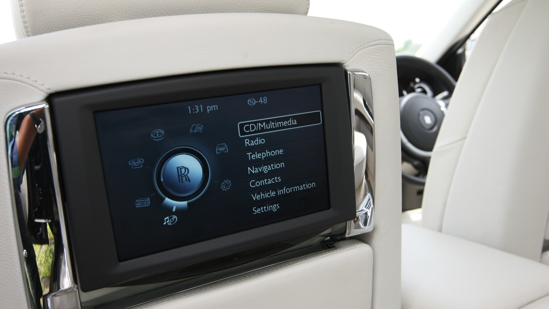 Rolls-Royce-Ghost-2013-STD-Interior