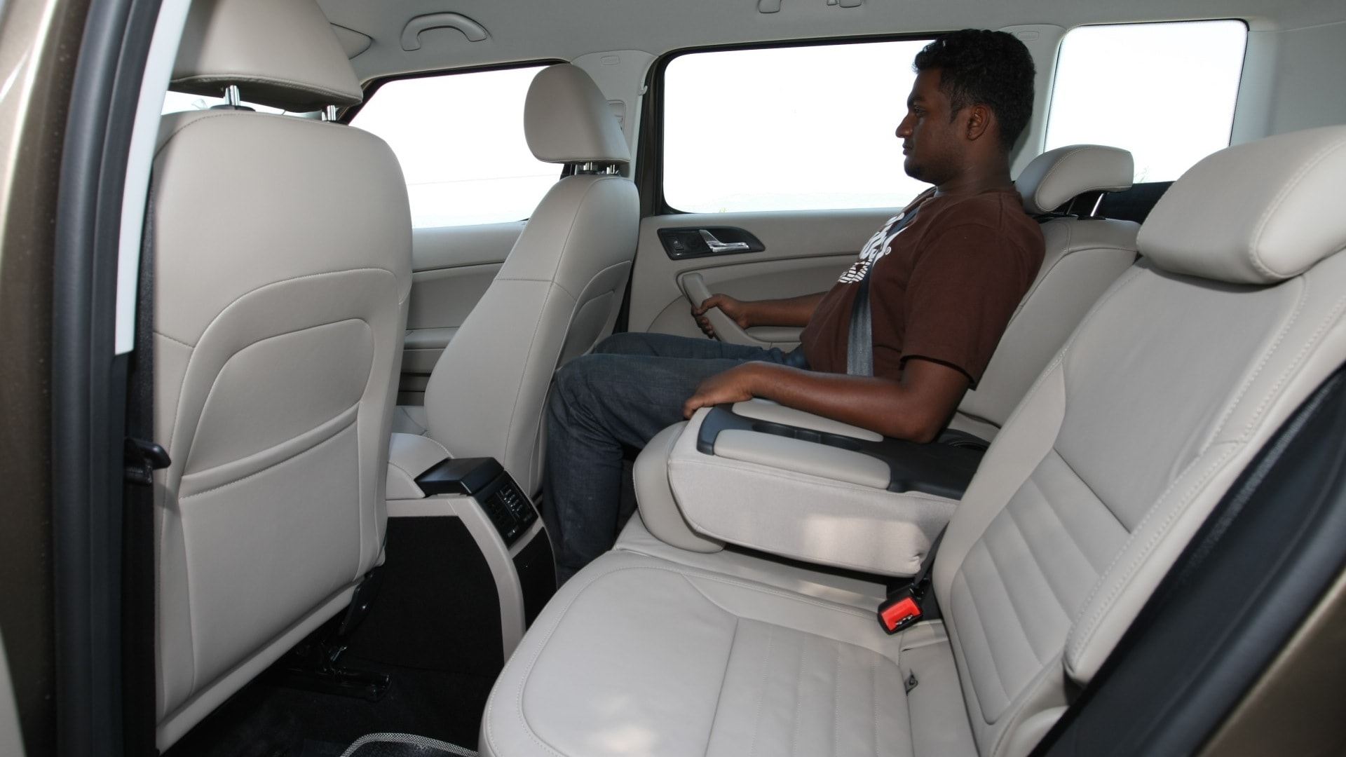 Skoda-Yeti-2013-Active-4x2-Interior