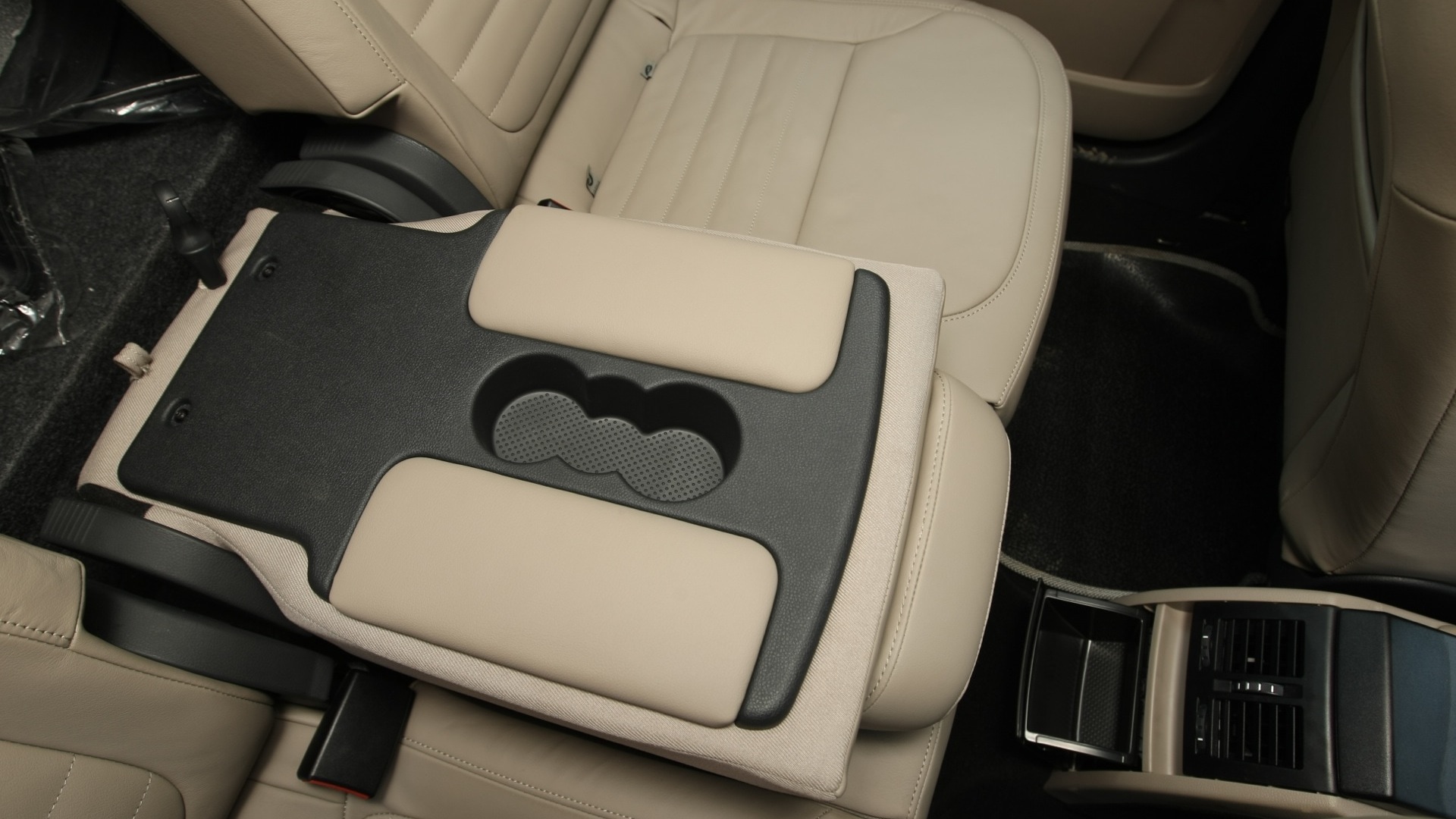 Skoda-Yeti-2013-Active-4x2-Interior