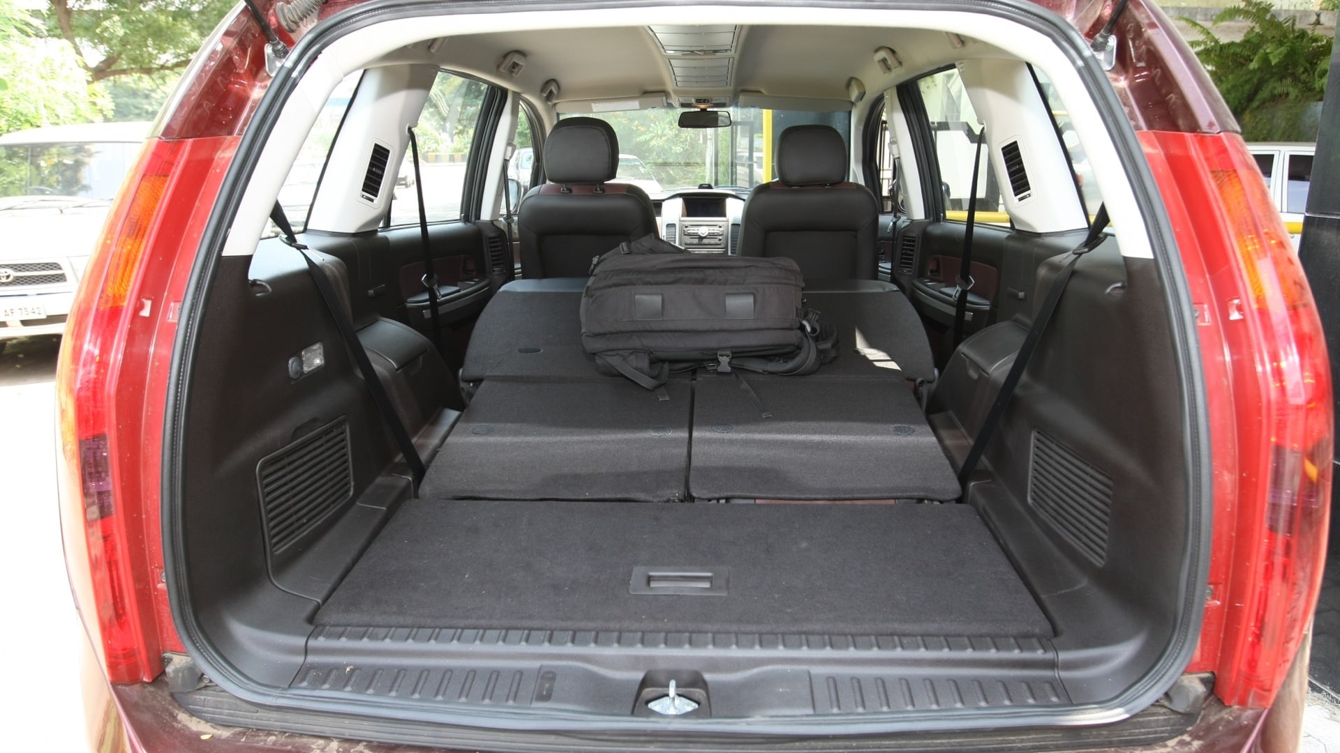 Tata-Aria-2013-Pride-Interior