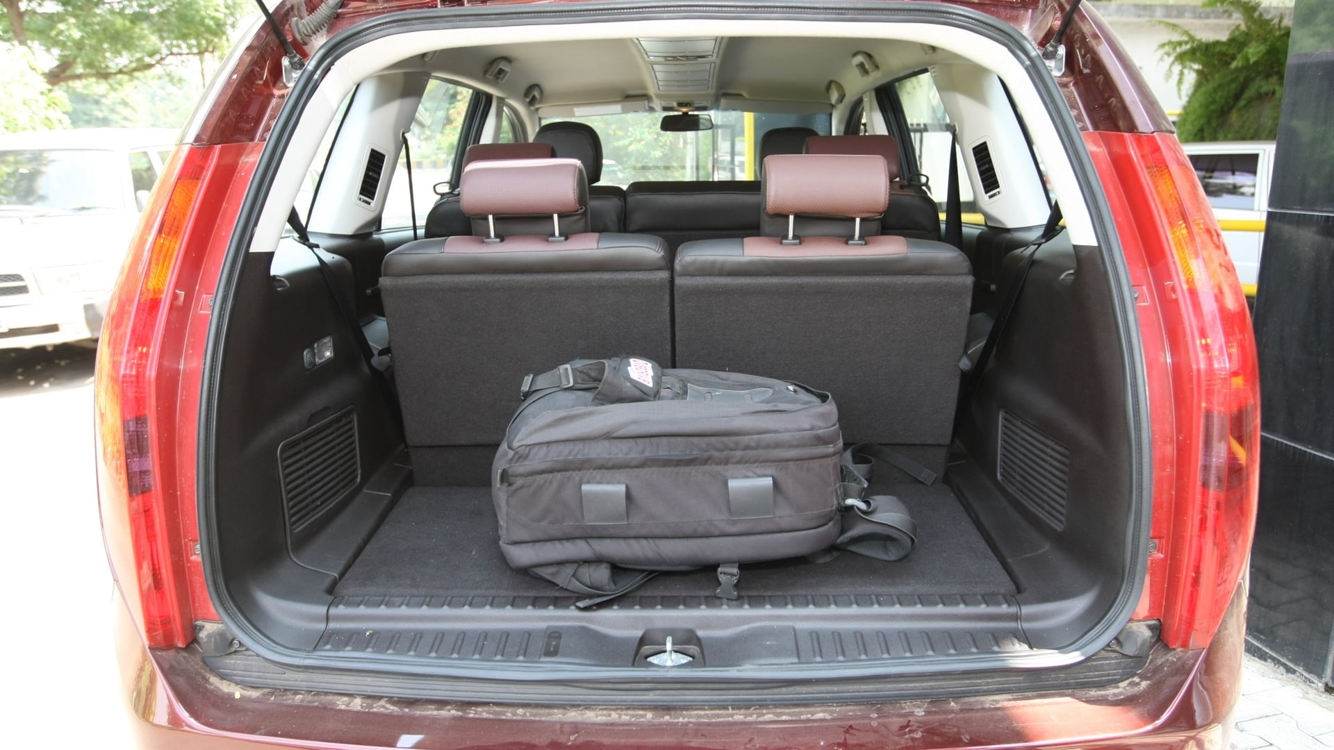 Tata-Aria-2013-Pride-Interior