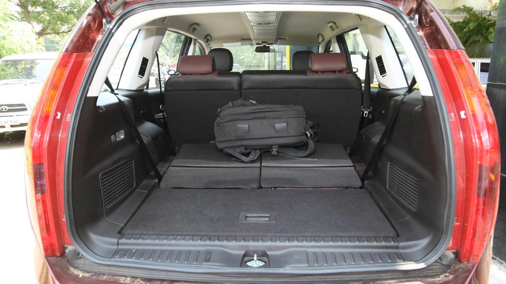 Tata-Aria-2013-Pride-Interior