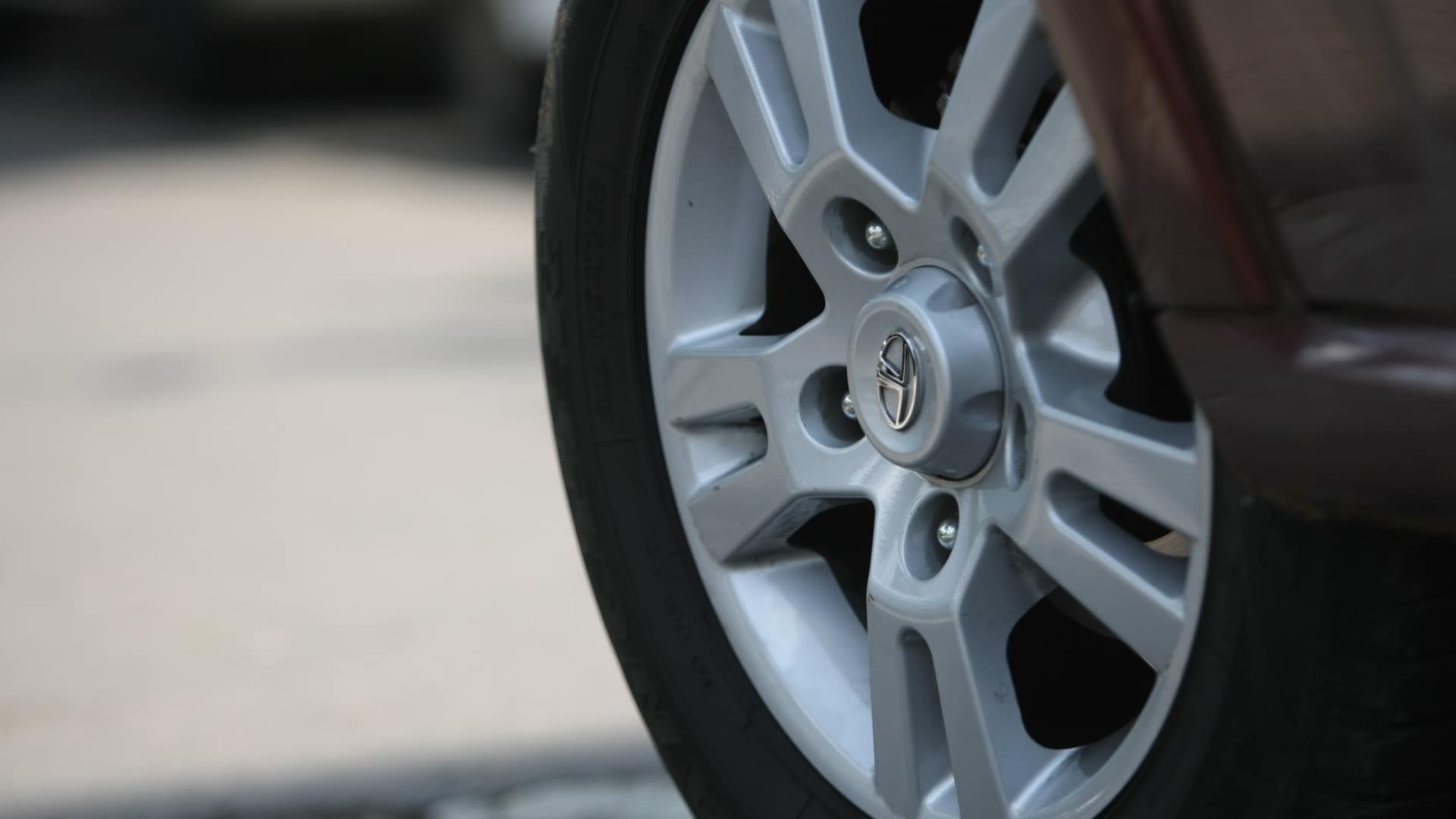 Tata-Aria-2013-Pride-Exterior