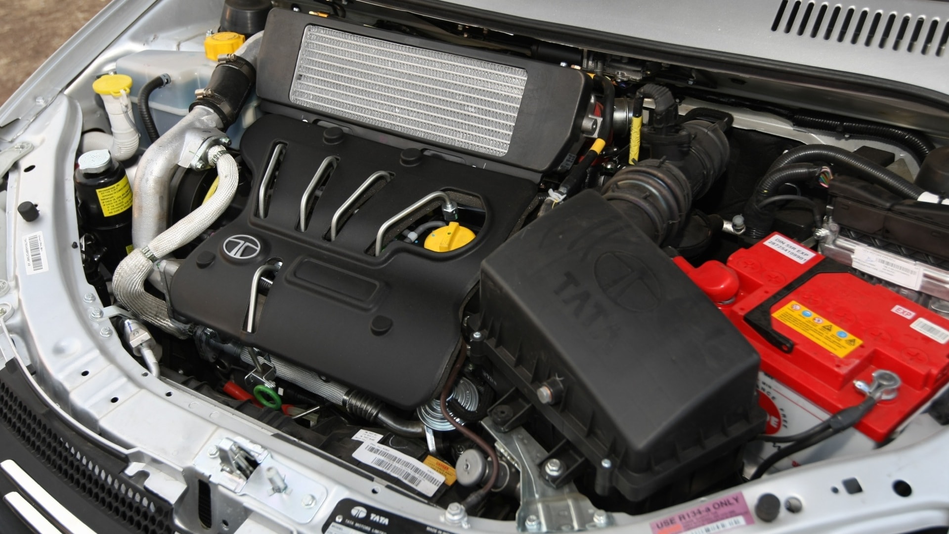 Tata-Indica-2013-eV2-CR4-LE-Interior