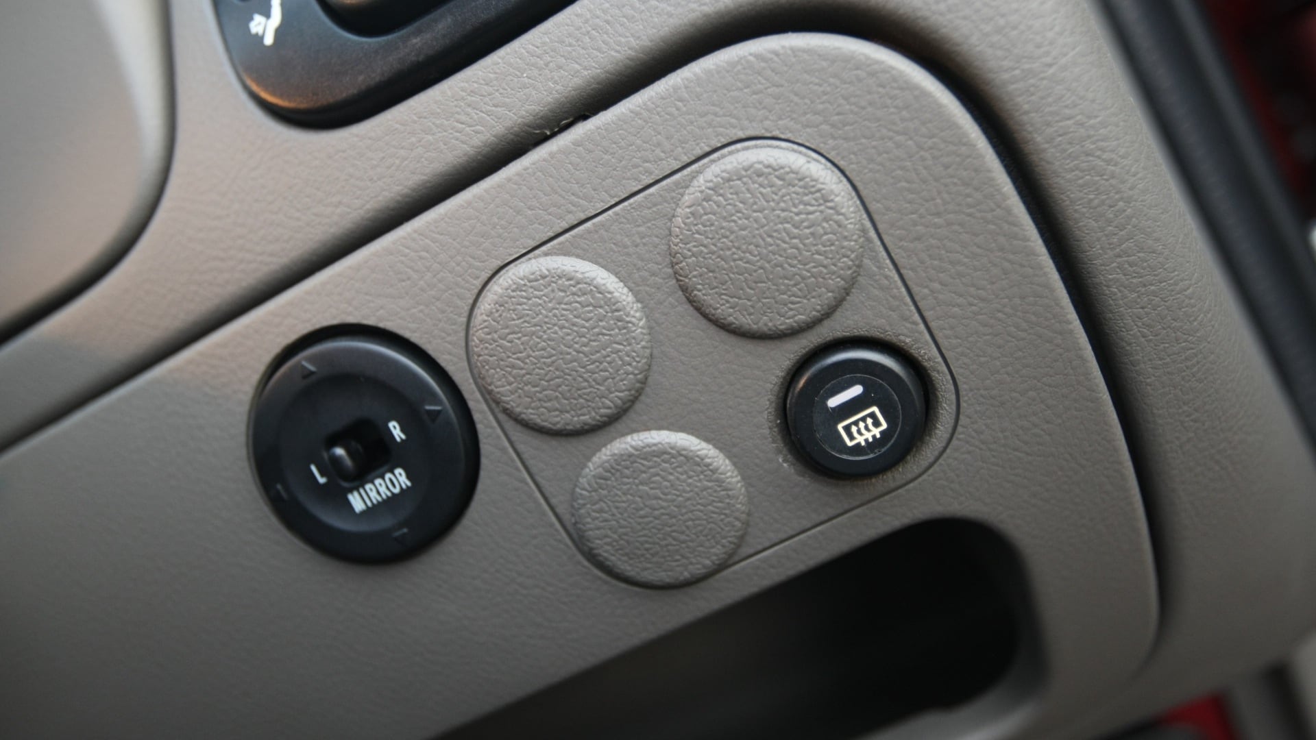 Tata-Indigo-cs-2013-eCS-LS-Dicor-Interior