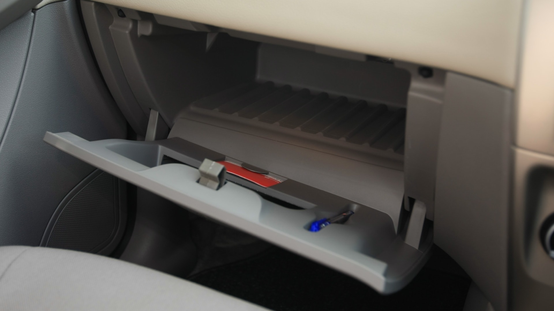 Tata-Manza-2013-Aqua-Quadrajet-Interior