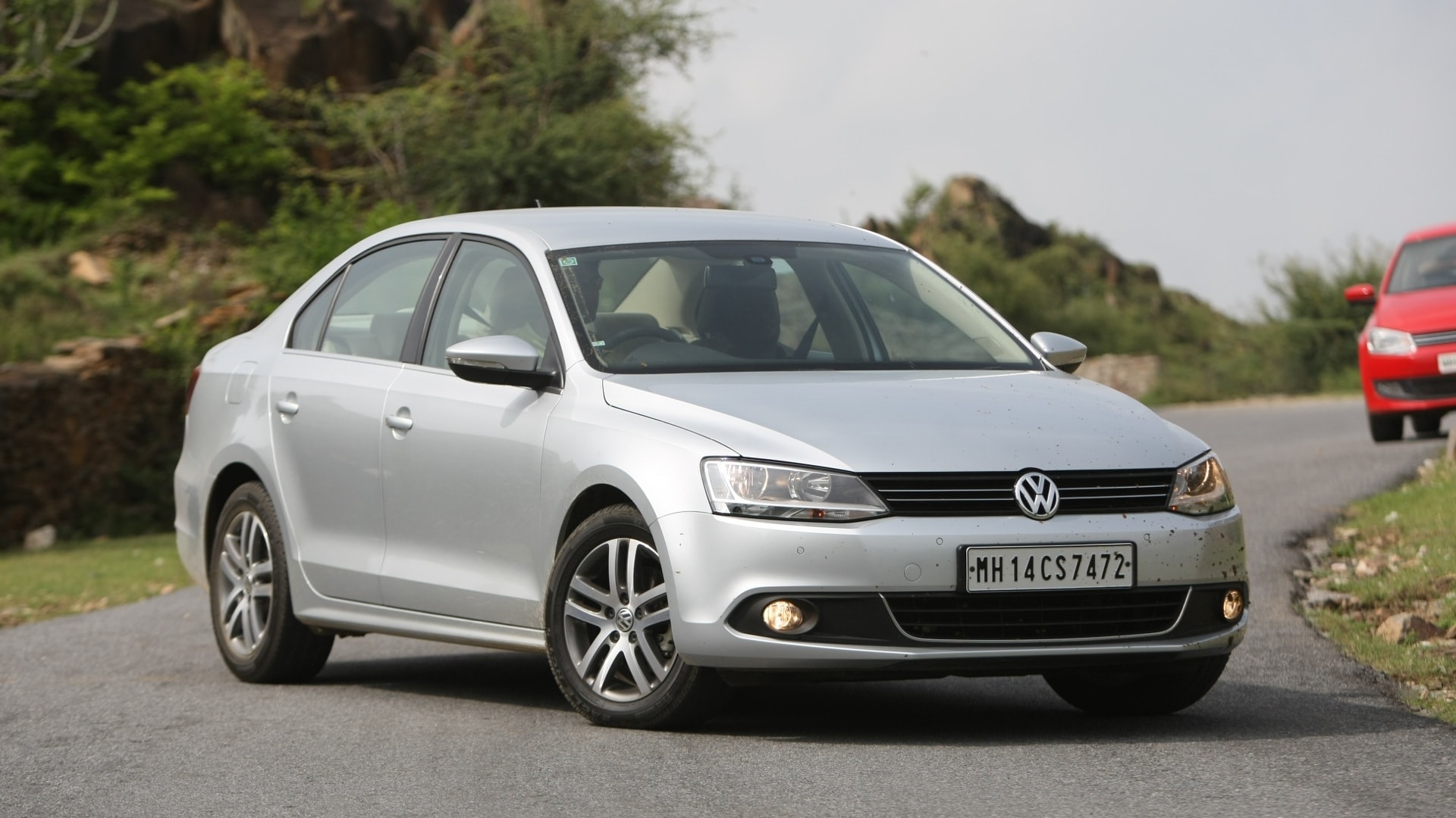 Volkswagen-Jetta-2011-2-0-Trendline-M-Exterior