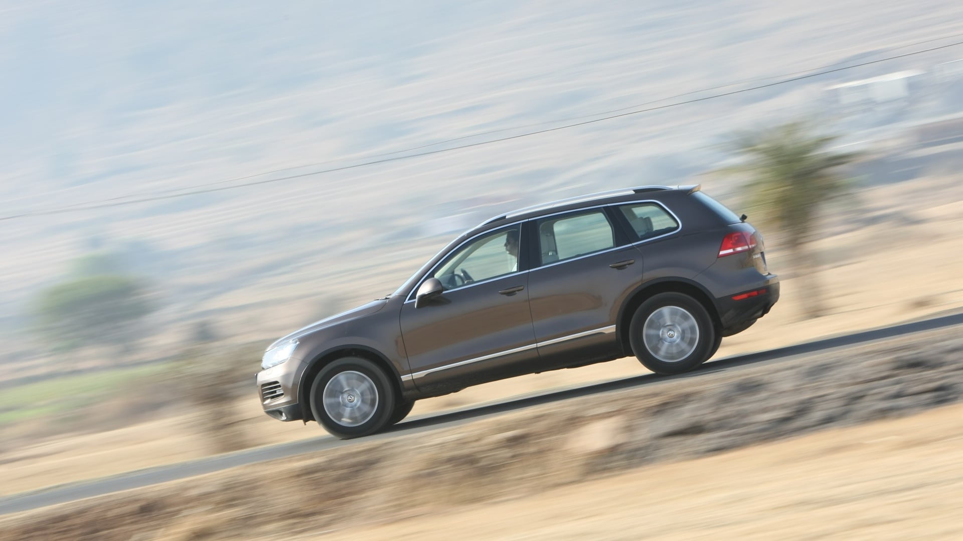 Volkswagen-Touareg-2012-V6-TDi-Exterior