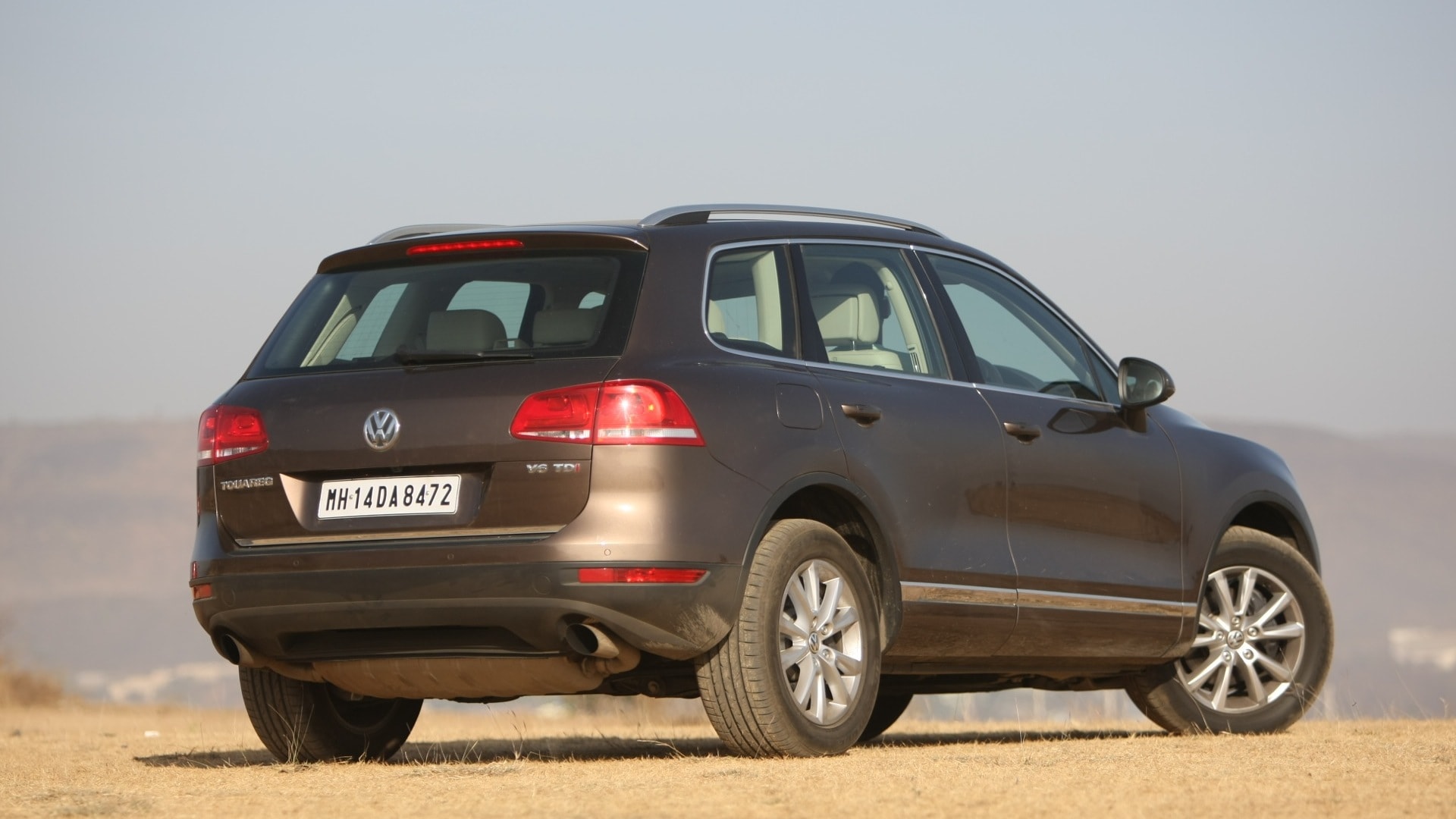 Volkswagen-Touareg-2012-V6-TDi-Exterior