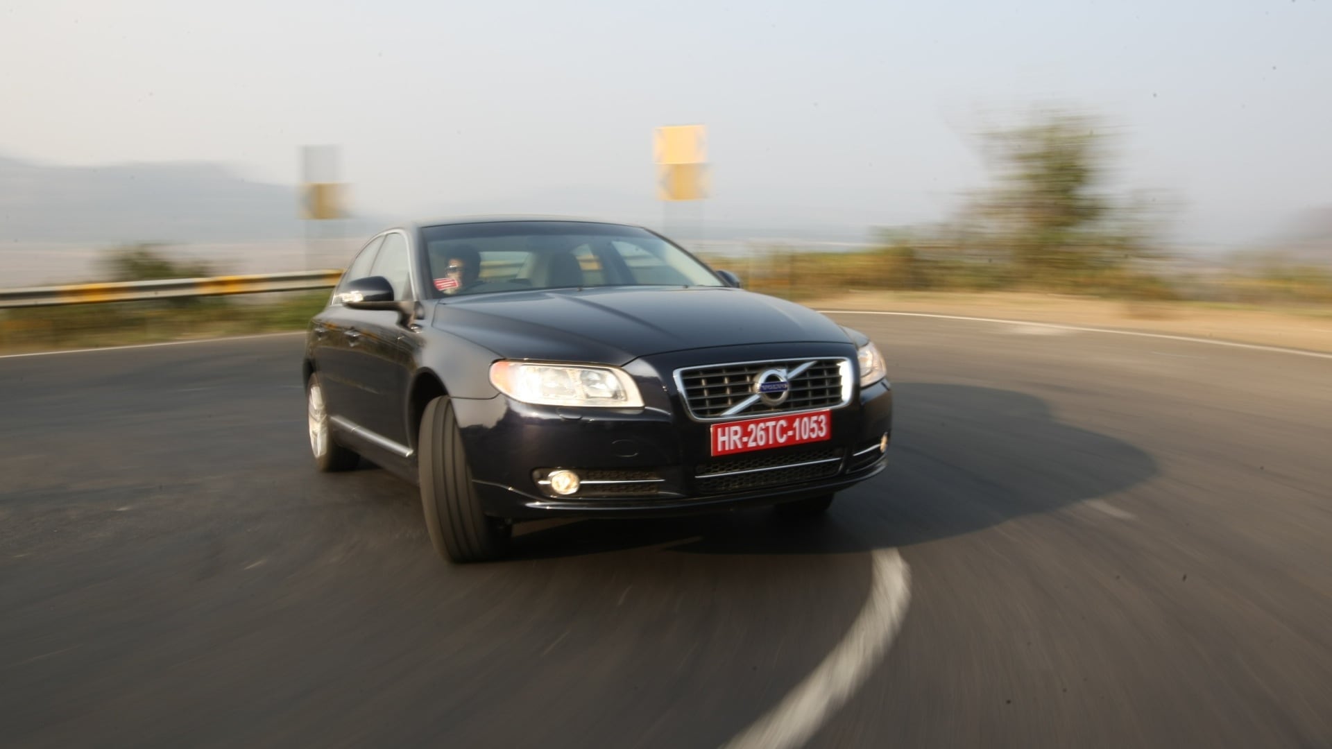 Volvo-S80-2013-2-4L-D5-Exterior