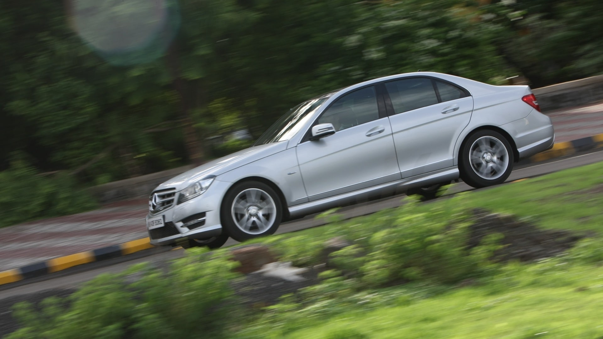 MercedesBenz-C class-2012-C250-AMG-Exterior