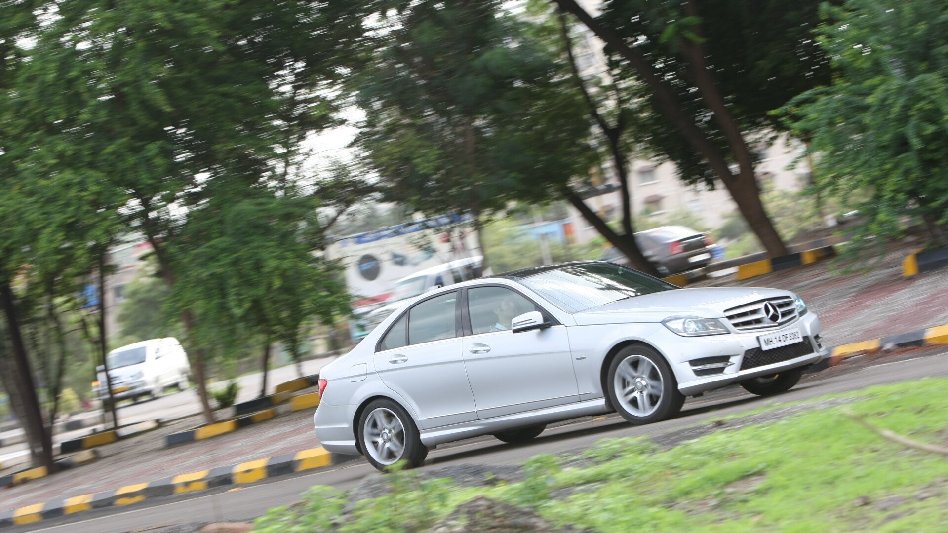MercedesBenz-C class-2012-C250-AMG-Exterior
