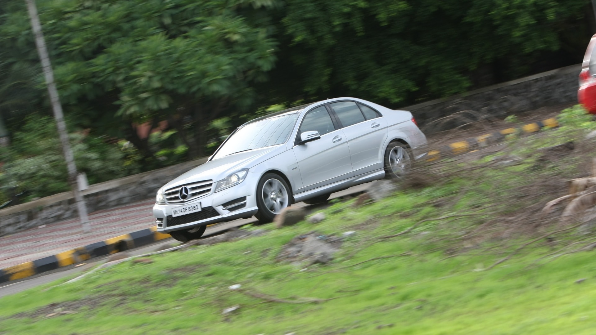 MercedesBenz-C class-2012-C250-AMG-Exterior
