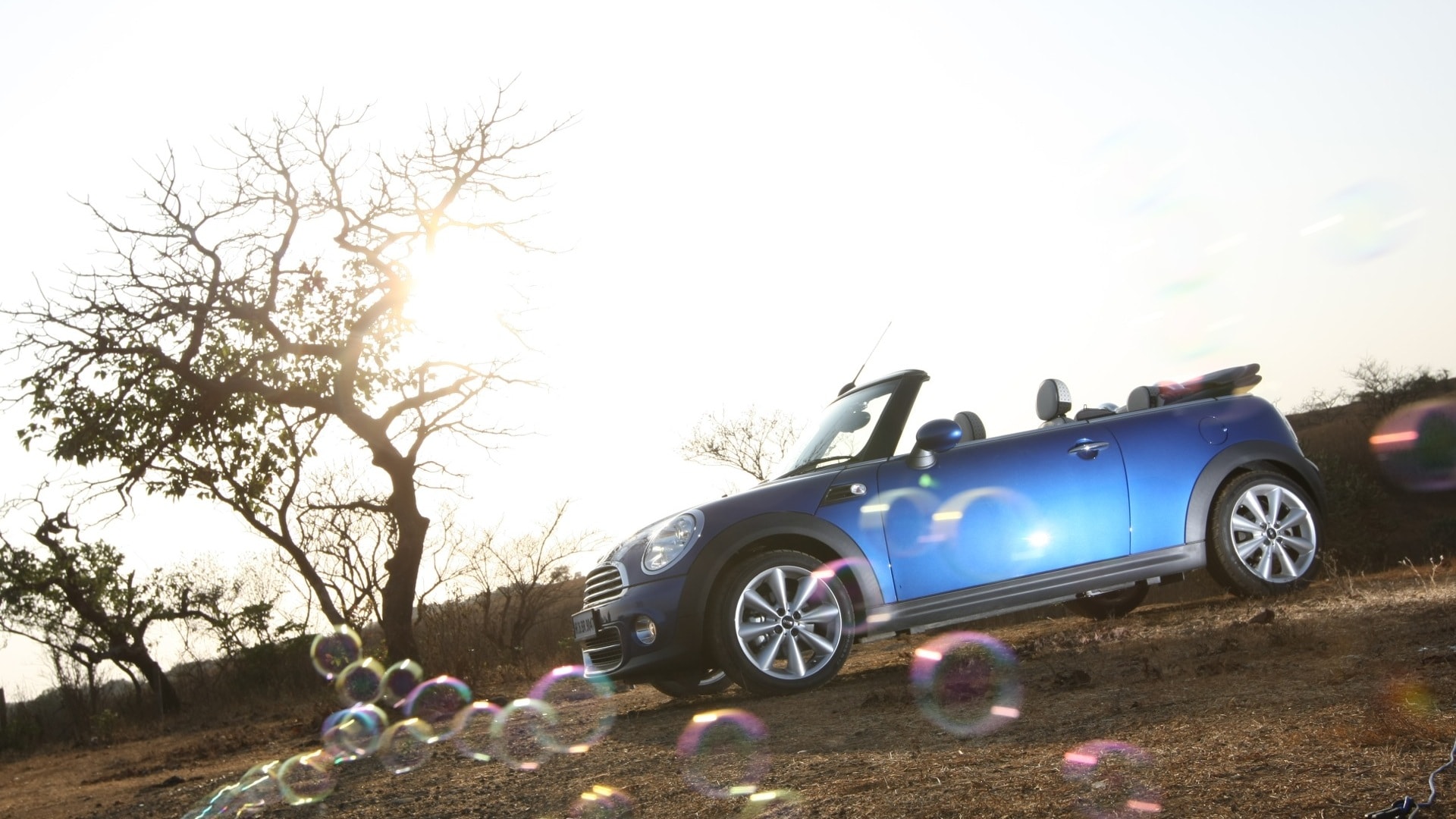 Mini-Cooper-2012-Convertible-Exterior