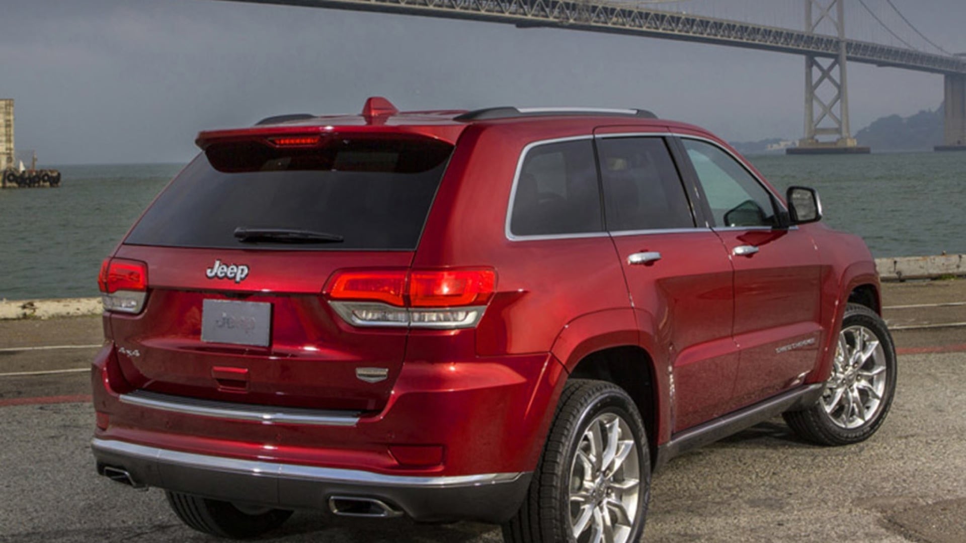 Jeep-Grand-Cherokee-2013-Diesel-Exterior