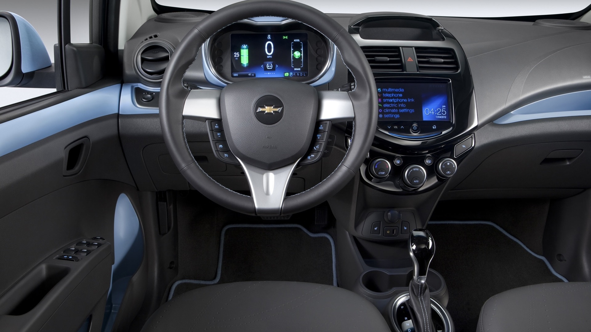 Chevrolet-Spark-2013-Base-Interior