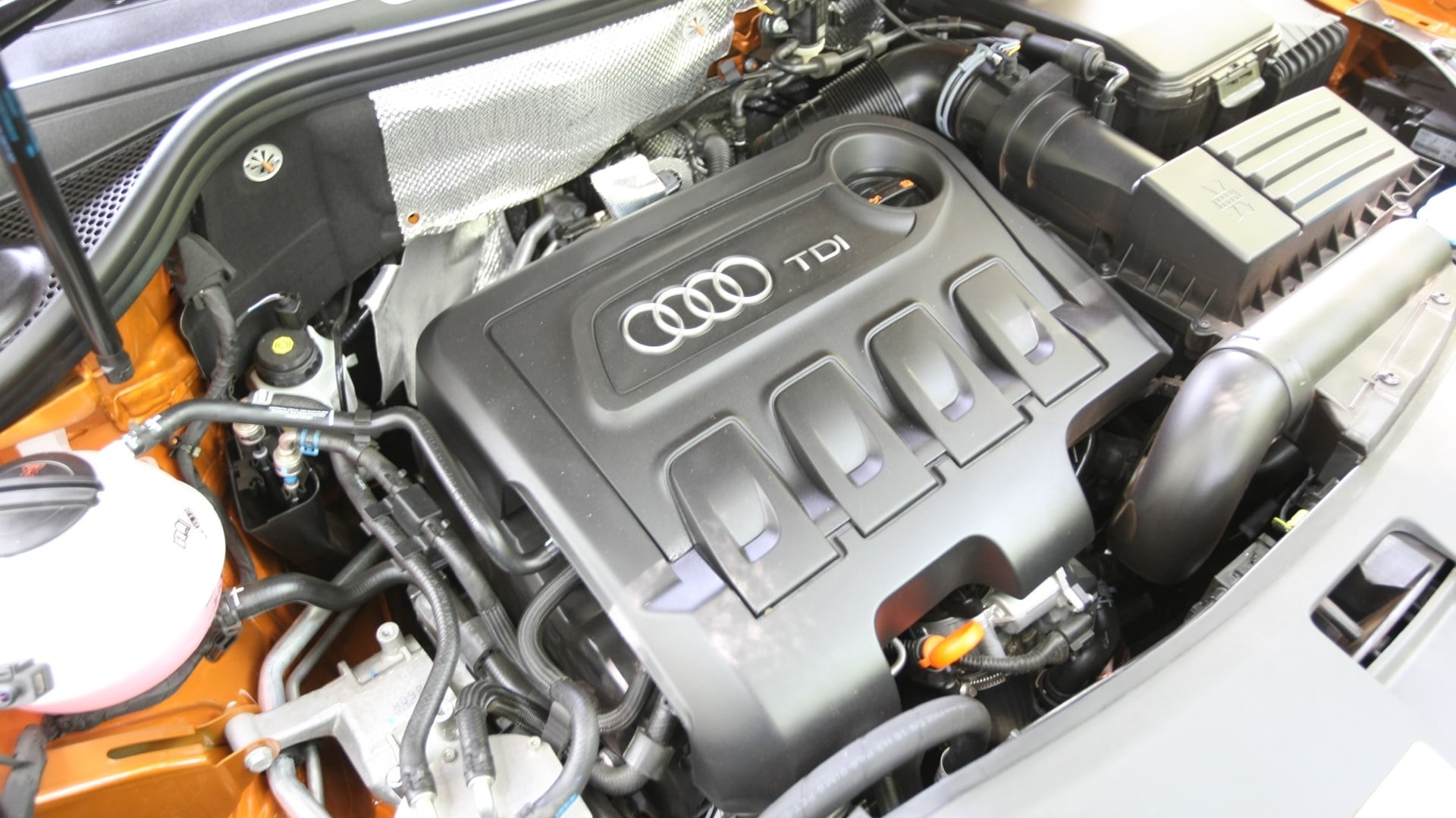 Audi-Q3-2012-2-0-TFSI-Quattro-Interior