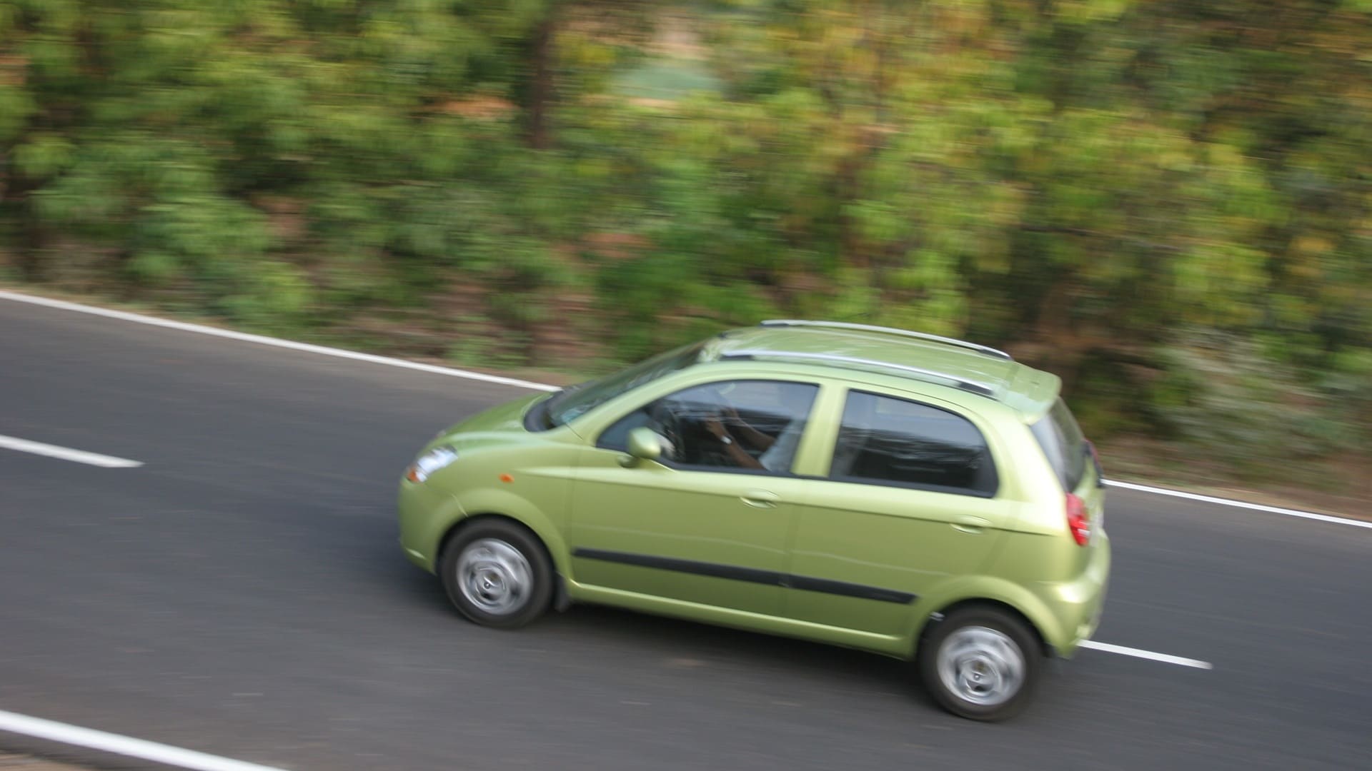 Chevrolet-Spark-2013-Base-Exterior